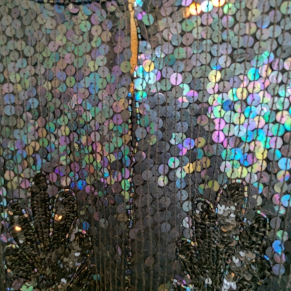 Marquise Black and Silver Sequin Design - Picture 5 of 6